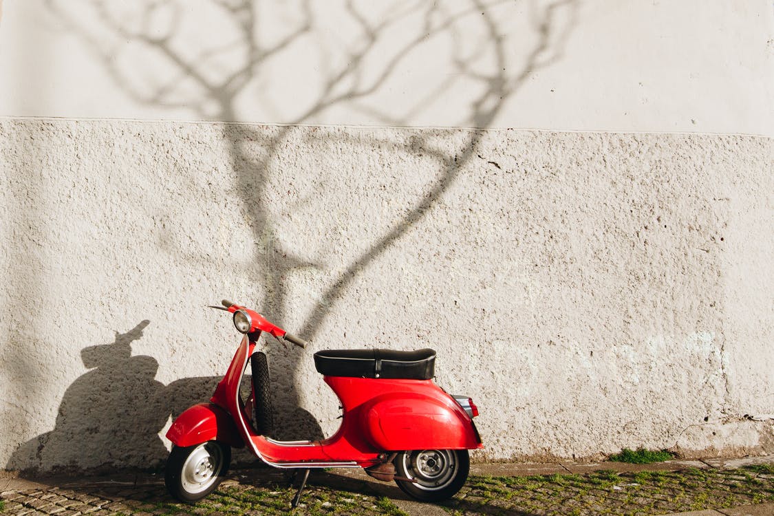 scooter electrique rouge