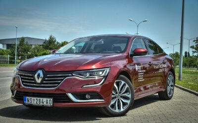Renault : le choix idéal pour les jeunes conducteurs